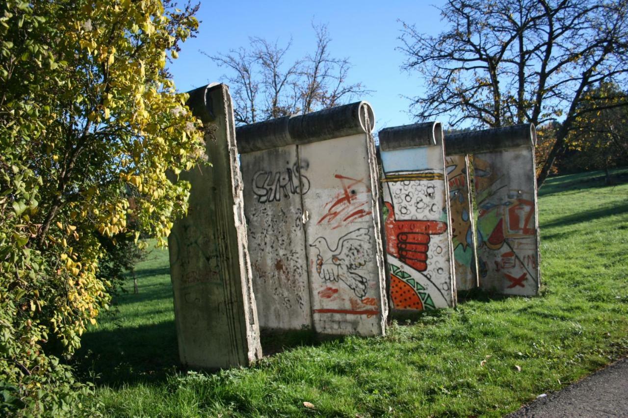 Paradies 1 Döttingen Exteriör bild